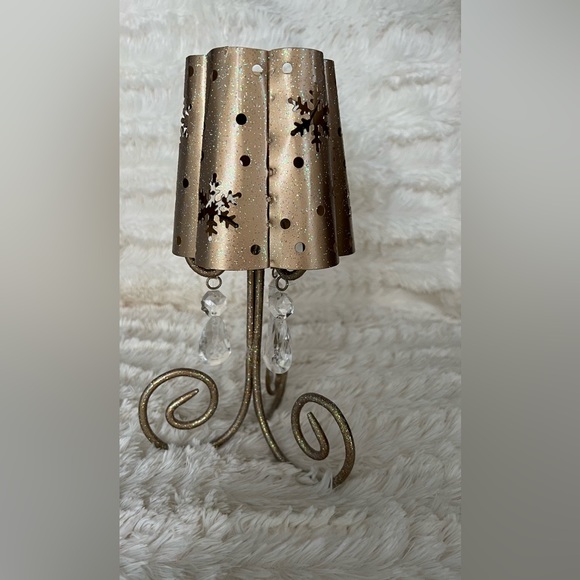 Sparkly Gold painted chandelier candle holder Christmas decor - Picture 6 of 7